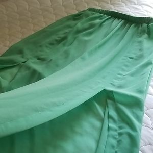 Forever 21 green skirt